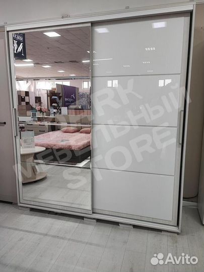 Шкаф-купе 200