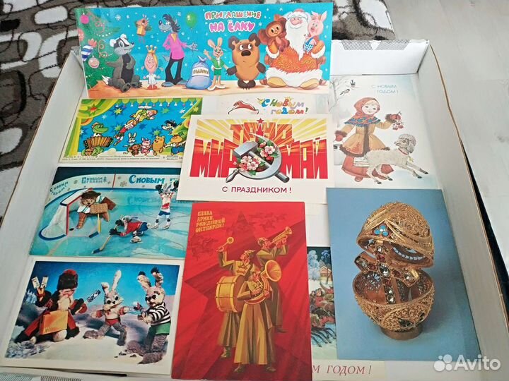 Открытки, календарик, устав влксм СССР