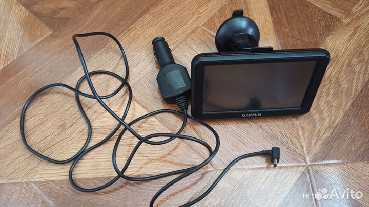 Навигатор Garmin nuvi 50