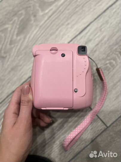 Поллароид instax mini 9