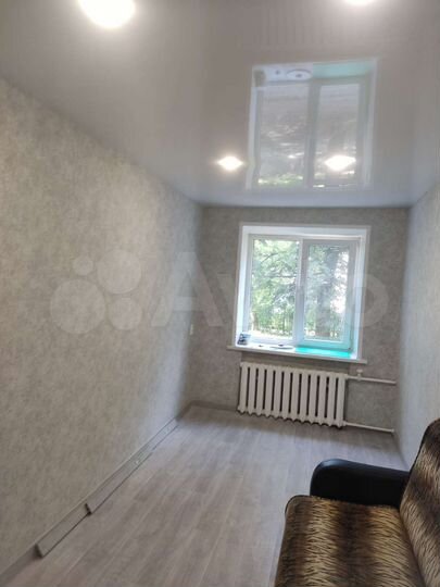 Комната 17 м² в 6-к., 1/4 эт.