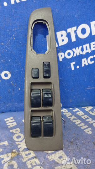 Блок управления стеклоподъемниками Toyota Vista