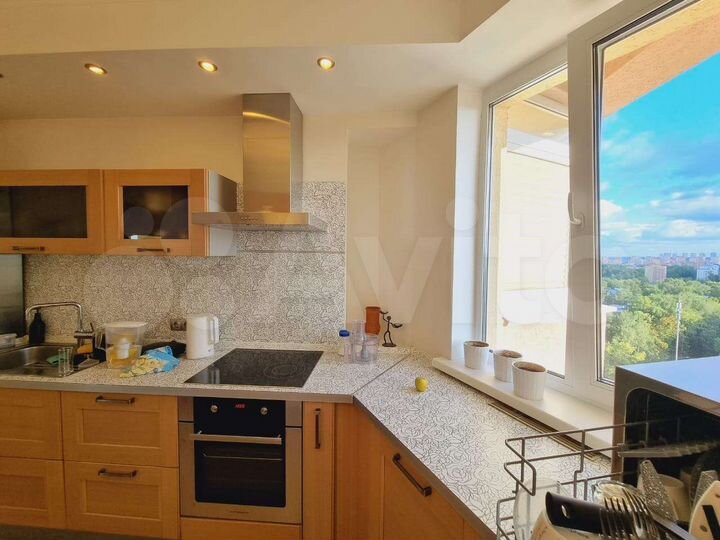 2-к. квартира, 69 м², 15/18 эт.