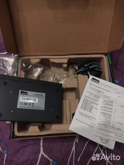 Гигабитный коммутатор Netis st3105gm (новый)