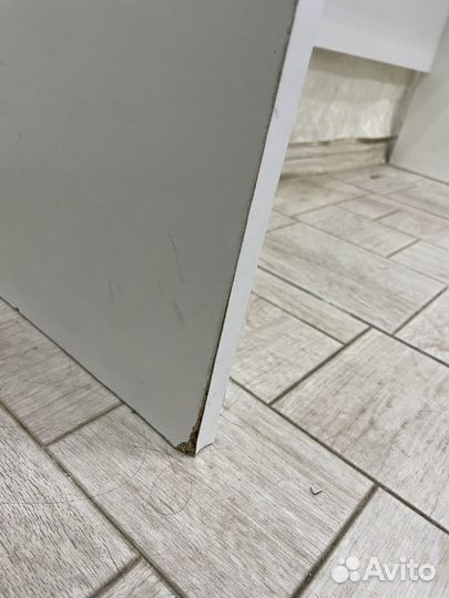 Туалетный столик с зеркалом и подсветкой