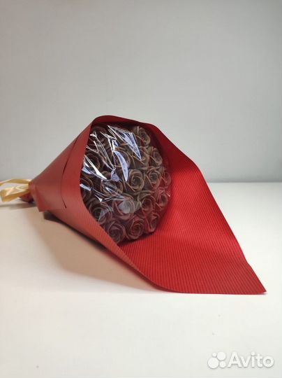 Розы из Молочного Шоколада - 19 шт в Букете