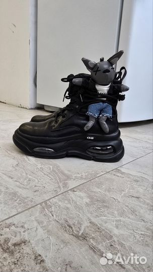 Ботинки демисезонные 39