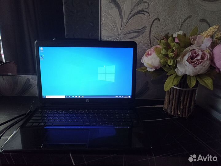 Ноутбук HP 15-d000sr