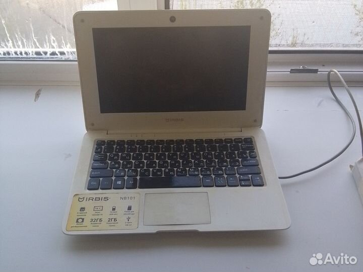 Нетбук на запчасти