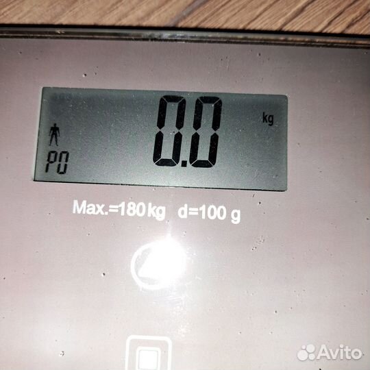 Весы напольные polaris