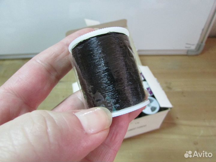Нитки черные швейные нейлон, за 5 шт