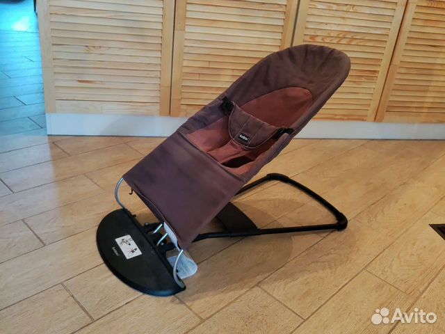 Детский шезлонгbaby bjorn