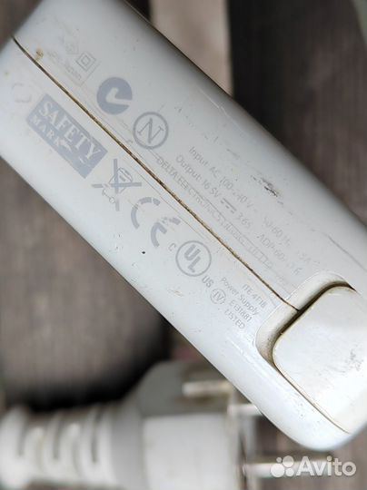 Apple MacBook 60W Power Adapter ITE 4T18 E131881