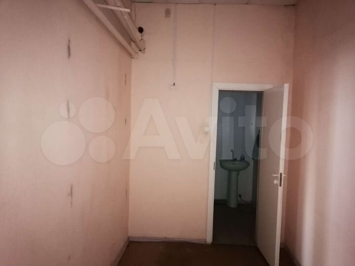 Торговая площадь, 99 м²