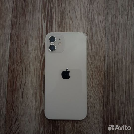 iPhone 12, 64 ГБ
