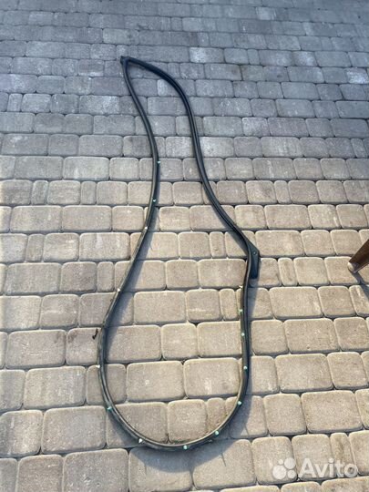 Уплотнитель двери передний левый kia rio 3