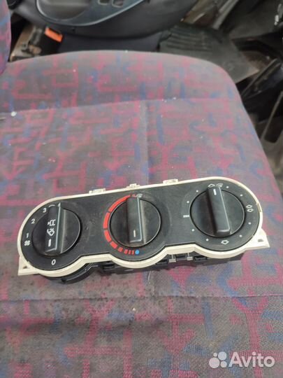 Блок управления печкой Mercedes Vito W638