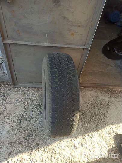 Gislaved Nord Frost 200 SUV ID 215/70 R16 100T