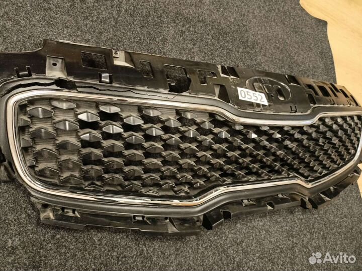 Решетка радиатора KIA sportage 4