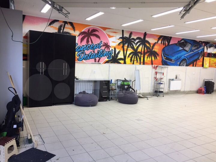 Гараж, > 30 м²