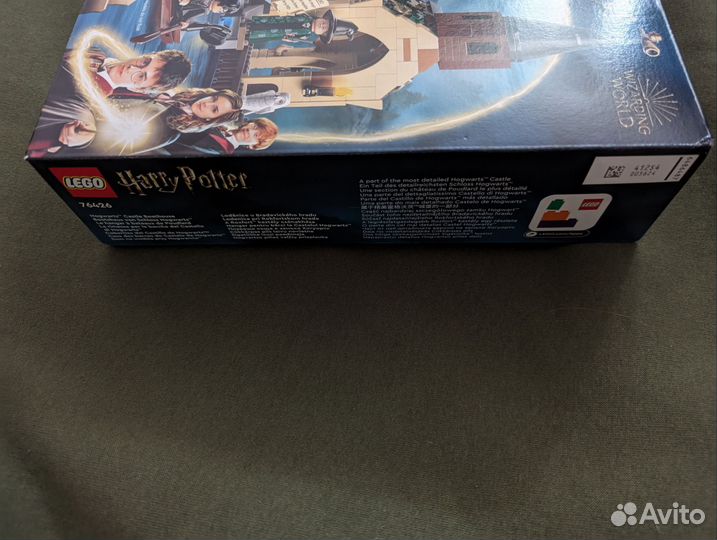 Lego Harry Potter 76426 вмятинки в углах