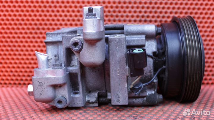 Компрессор кондиционера Hyundai Sonata EF G4JP 977