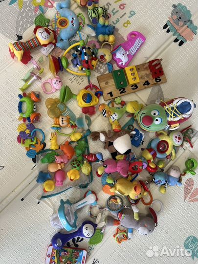 Детские игрушки развивающие пакетом
