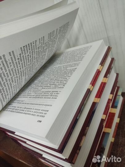 Серия Венценосцы