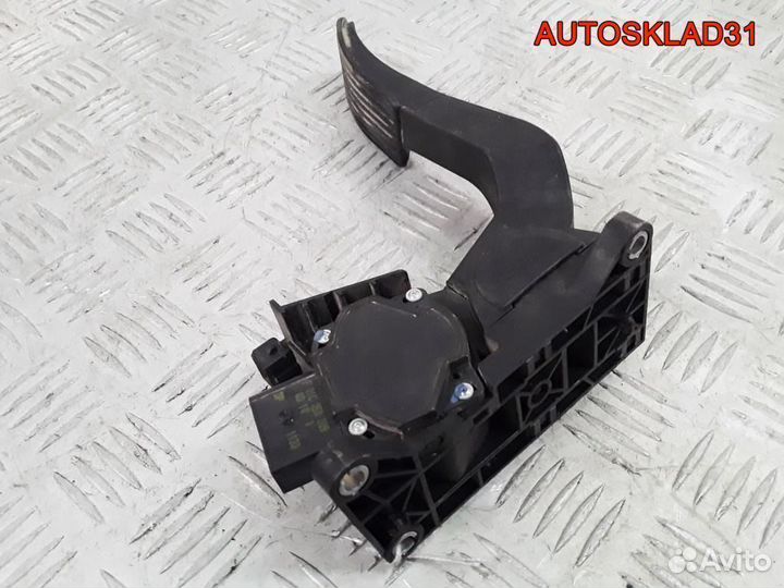 Педаль газа Mercedes Benz Vito 638 A9013000404