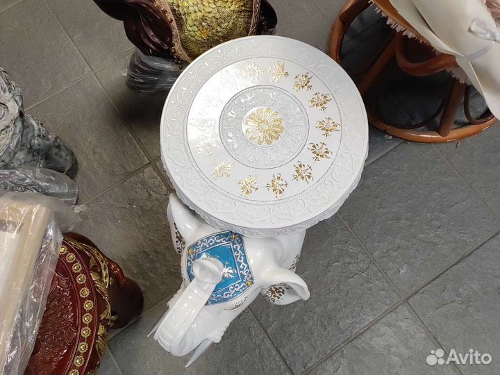 Слон подставка