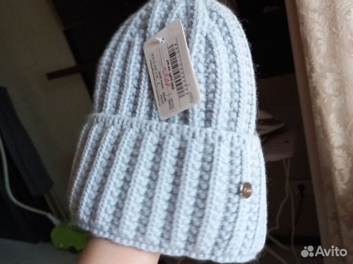 Шапка зимняя женская вязанная