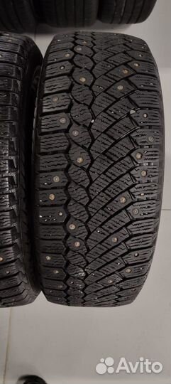 Gislaved Nord Frost 200 225/55 R18