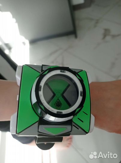 Часы бен тен Омнитрикс