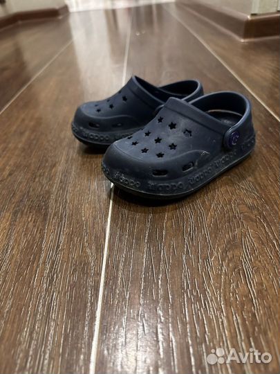Crocs
