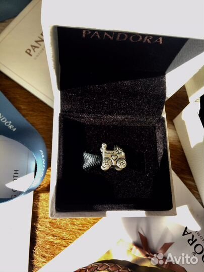 Украшения Pandora