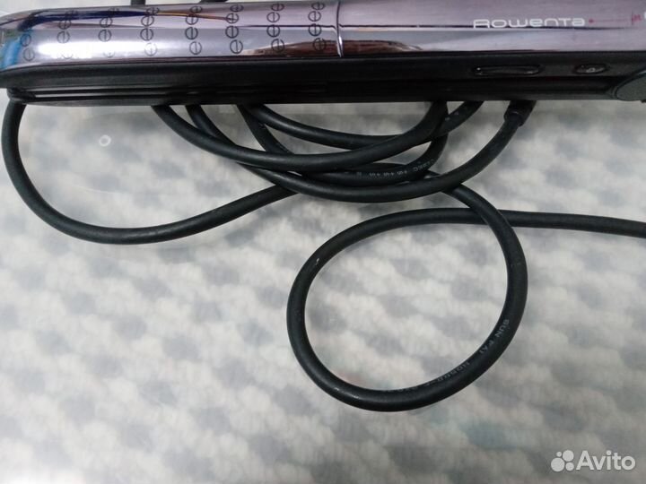 Выпрямитель для волос rowenta