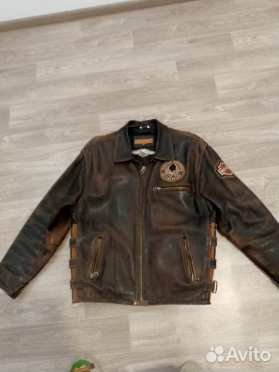 Кожаная куртка 54-56р