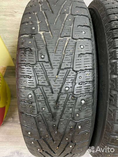 Roadstone Winguard WinSpike SUV 225/65 R17