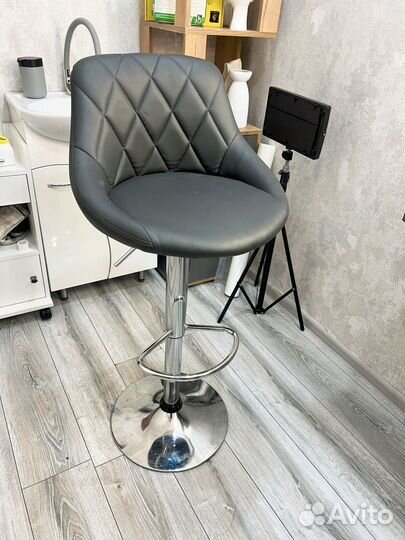 Стул барный