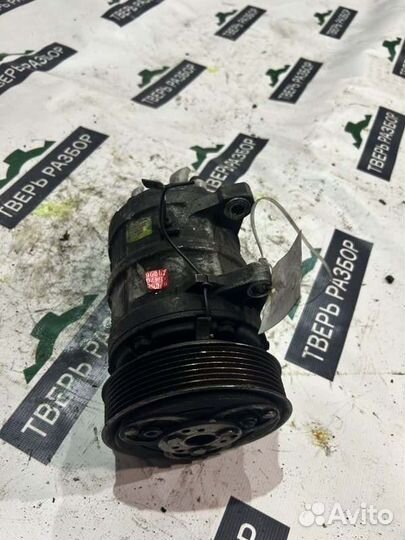 Компрессор кондиционера Nissan Caravan EV24 ZD30