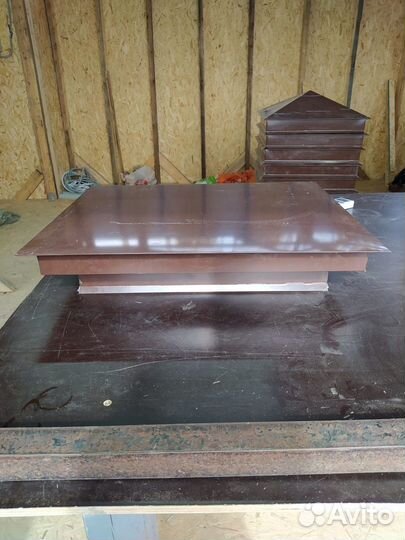 Колпак на забор