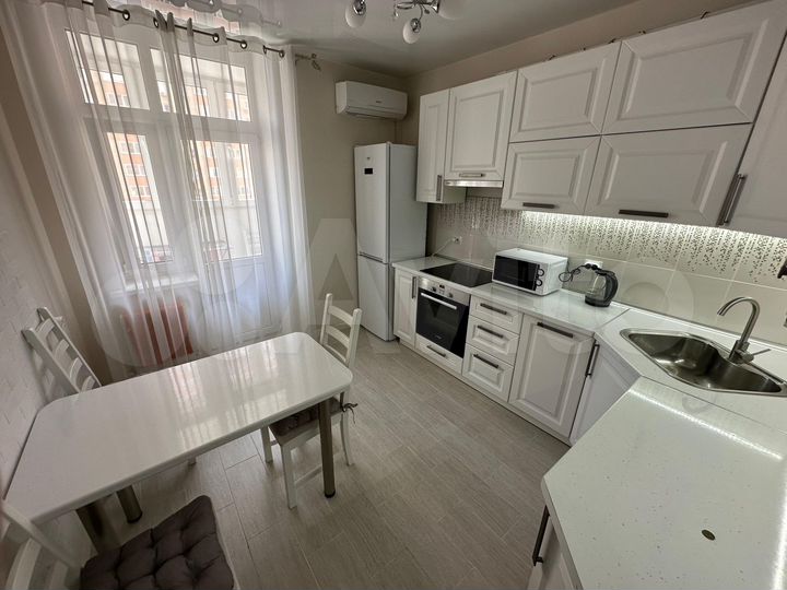 1-к. квартира, 35 м², 9/22 эт.