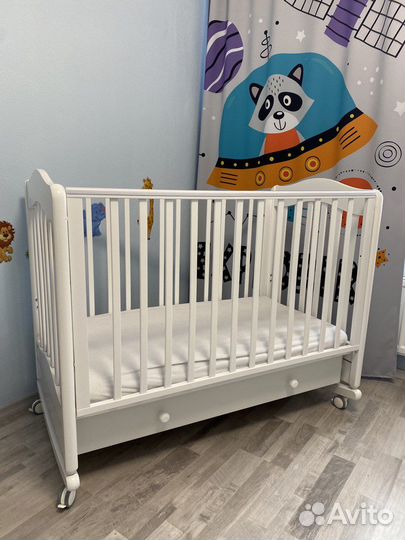 Детская кроватка Гандылян 