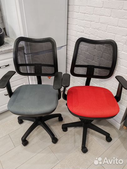 Компьютерное кресло