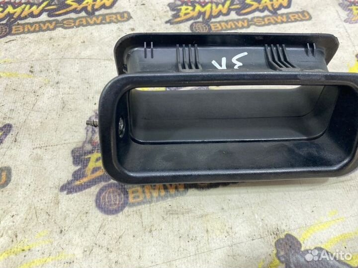 Накладка задняя левая Audi 80 B3 AAD 1991