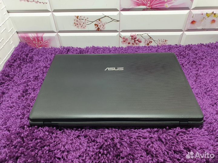 Asus 17.3 i5 3 озу8гб hdd1tr