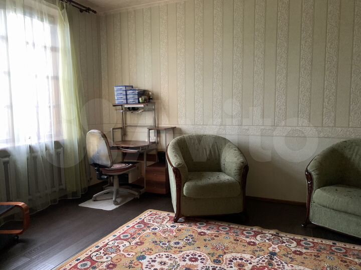 Дом 295 м² на участке 15 сот.