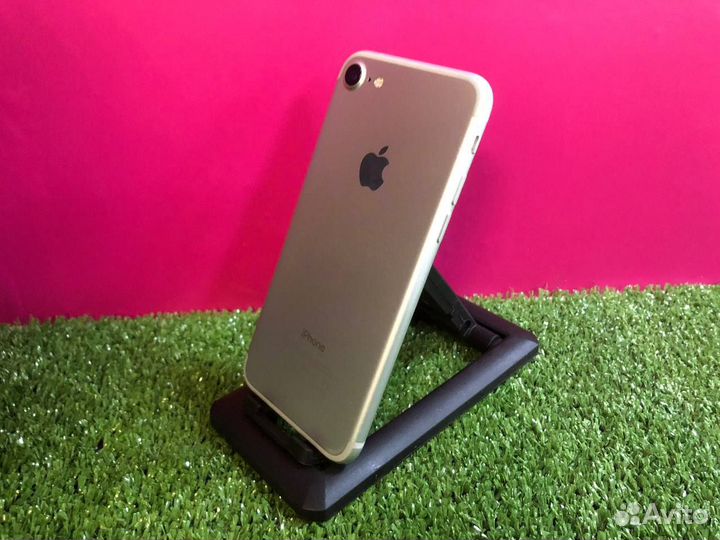 iPhone 7, 32 ГБ