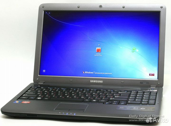 Samsung R525