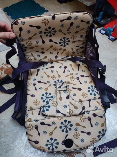 Стульчик для кормления Munchkin Travel Booster